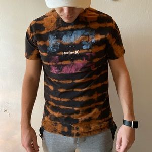 🔥Bundle for $1🔥Customized Hurley tee